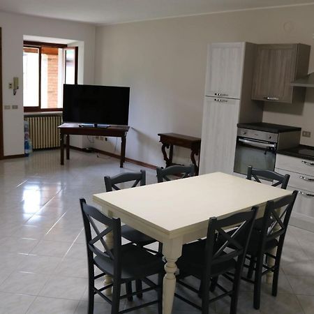 Foresto Case Vacanza Volta Mantovana Exterior foto