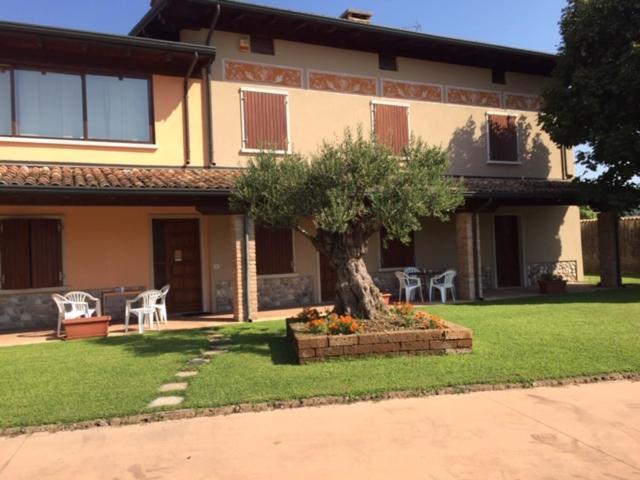 Foresto Case Vacanza Volta Mantovana Exterior foto